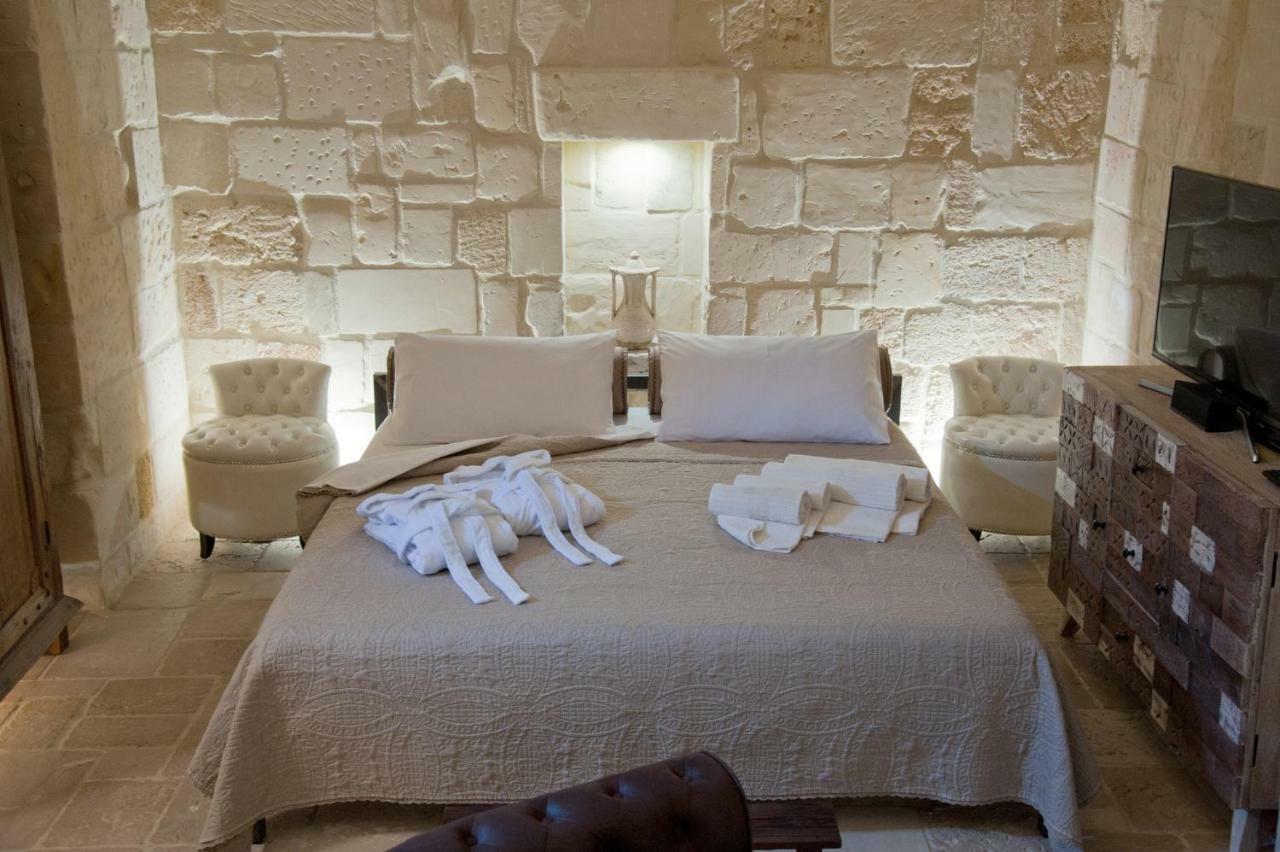 Suite Chloe Lecce Exterior foto